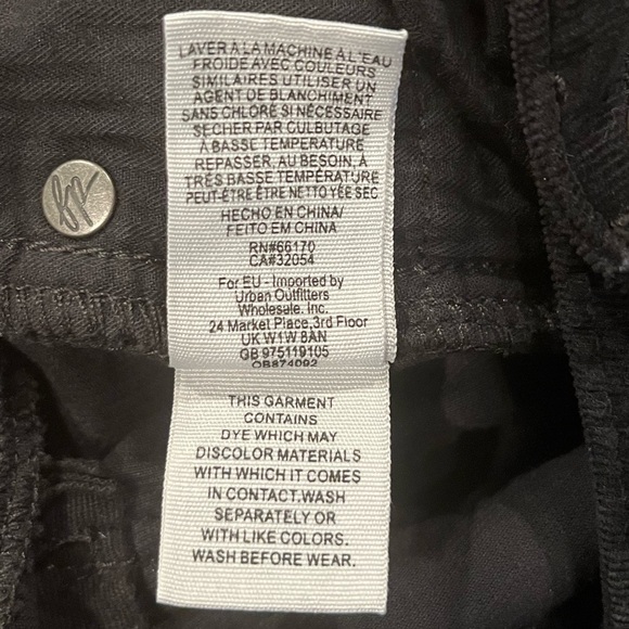 We The Free Black Flare Leg High Rise Raw Hem Corduroy Jeans Free People Size 29 - Picture 8 of 16